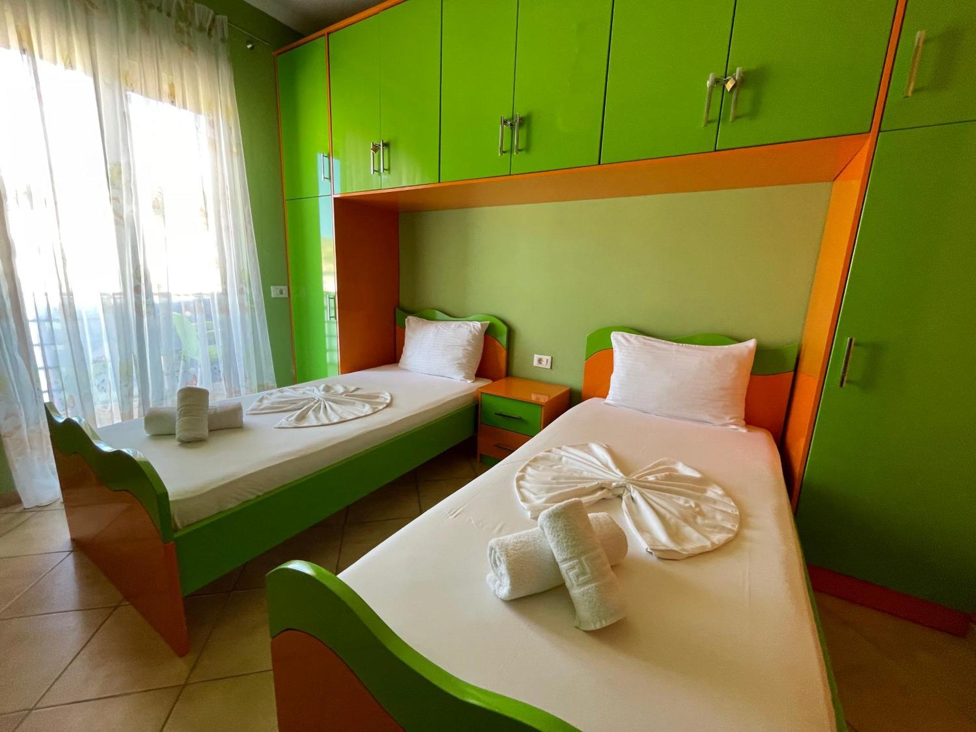 South Apartment Sarandë 외부 사진