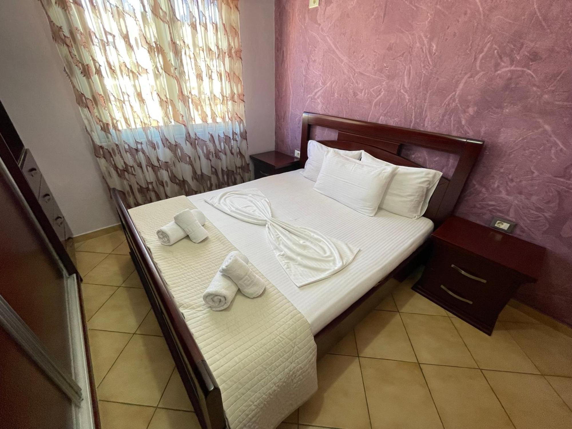 South Apartment Sarandë 외부 사진